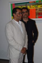 Chetan BHagat at Trishla Jain_s art event in Mumbai on 10th Feb 2012 (48).JPG